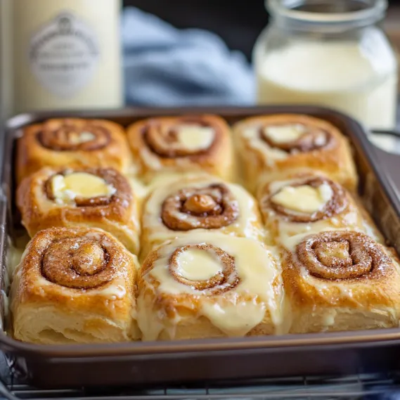 Cinnamon rolls in a baking tray.